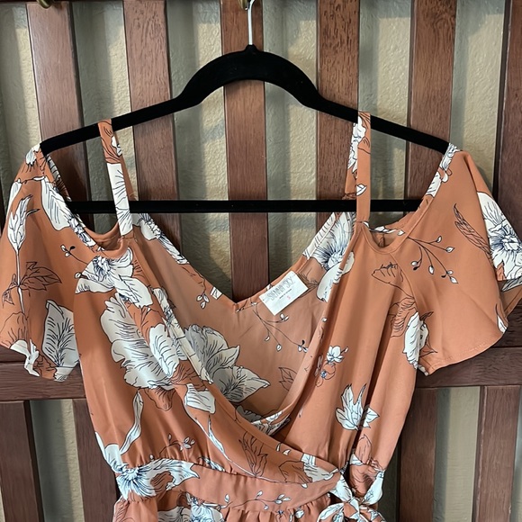 Sienna Sky Summer Blouse - Picture 2 of 4